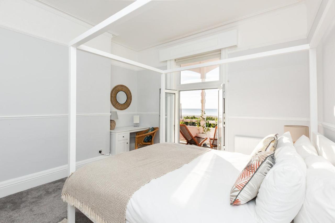 A View Of The Bay- Panoramic Sea Views- Sleeps 4 Apartment Westgate-on-Sea Bagian luar foto